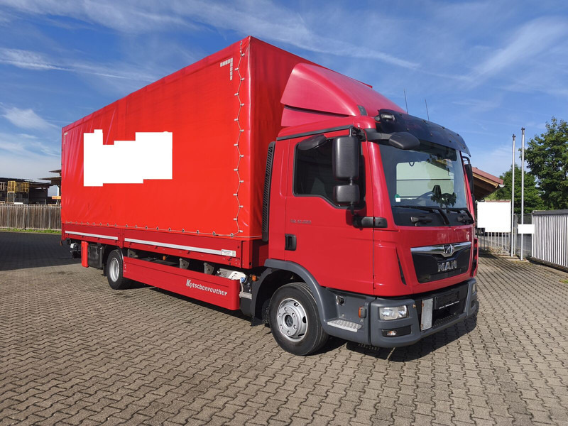MAN TGL 12.220 - Plachtový nákladní auto: obrázek 2 MAN TGL 12.220 - Plachtový nákladní auto: obrázek 2