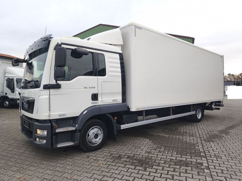 MAN TGL 12.250 Koffer Euro 6 4x2 LBW AHK (33) - Skříňový nákladní auto: obrázek 2 MAN TGL 12.250 Koffer Euro 6 4x2 LBW AHK (33) - Skříňový nákladní auto: obrázek 2
