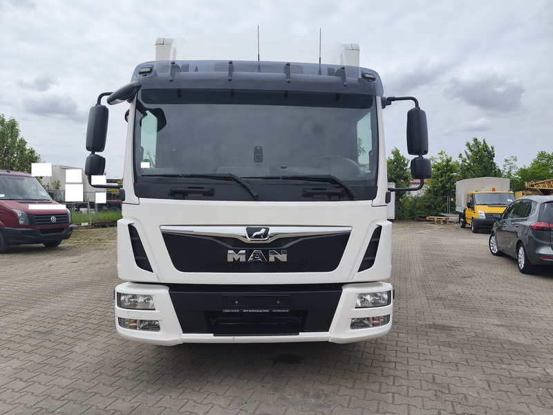 MAN TGL 12.250 - Skříňový nákladní auto: obrázek 3 MAN TGL 12.250 - Skříňový nákladní auto: obrázek 3
