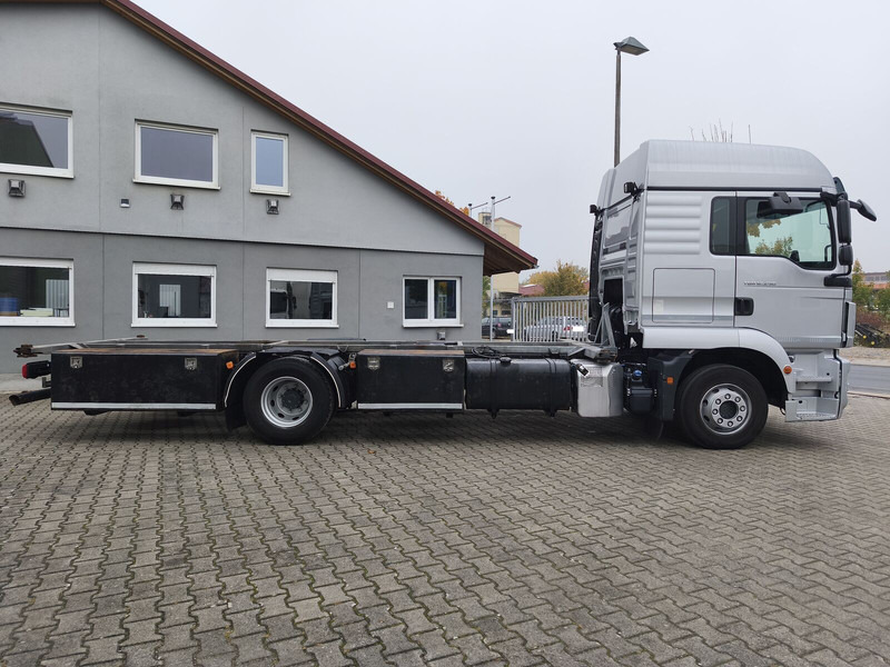 MAN TGM 12.290 BDF Euro 6 4x2 AHK (36) - Podvozek s kabinou: obrázek 4 MAN TGM 12.290 BDF Euro 6 4x2 AHK (36) - Podvozek s kabinou: obrázek 4