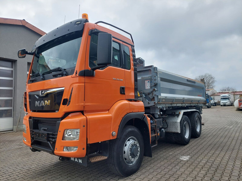 MAN TGS 26.500 Hydrodrive Schwarzmüller Wechselsystem SZM - Sklápěč: obrázek 3 MAN TGS 26.500 Hydrodrive Schwarzmüller Wechselsystem SZM - Sklápěč: obrázek 3