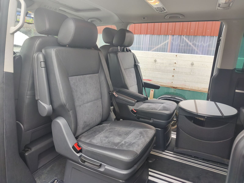 Minibus, Mikrobus Volkswagen Transporter Multivan AHK Doppelklima Tisch Leder 7-Sitzer: obrázek 19
