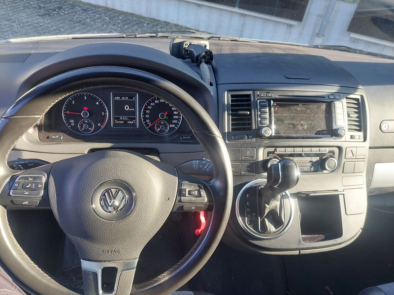 Minibus, Mikrobus Volkswagen Transporter Multivan AHK Doppelklima Tisch Leder 7-Sitzer: obrázek 13