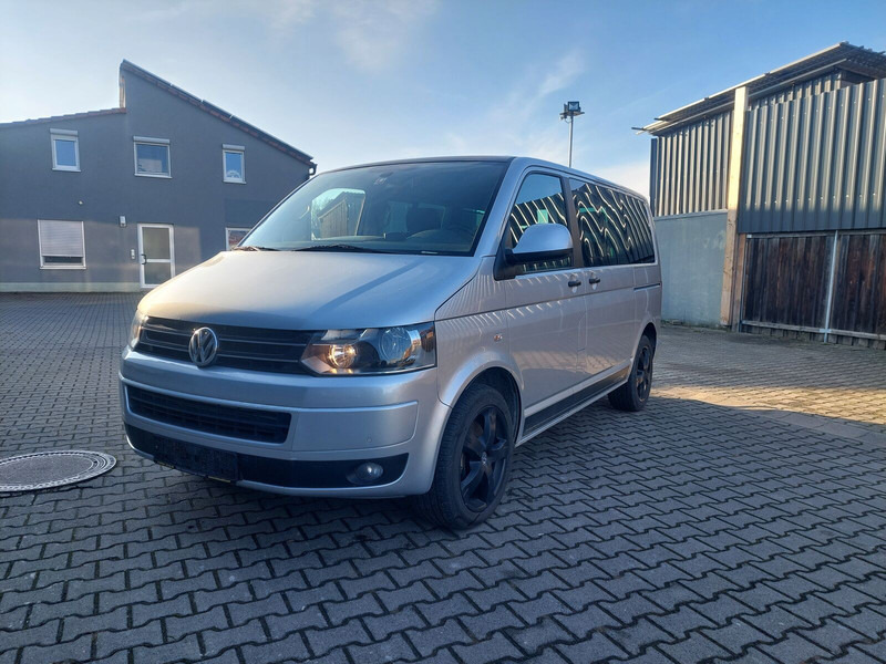 Volkswagen Transporter Multivan AHK Doppelklima Tisch Leder 7-Sitzer - Minibus, Mikrobus: obrázek 1 Volkswagen Transporter Multivan AHK Doppelklima Tisch Leder 7-Sitzer - Minibus, Mikrobus: obrázek 1