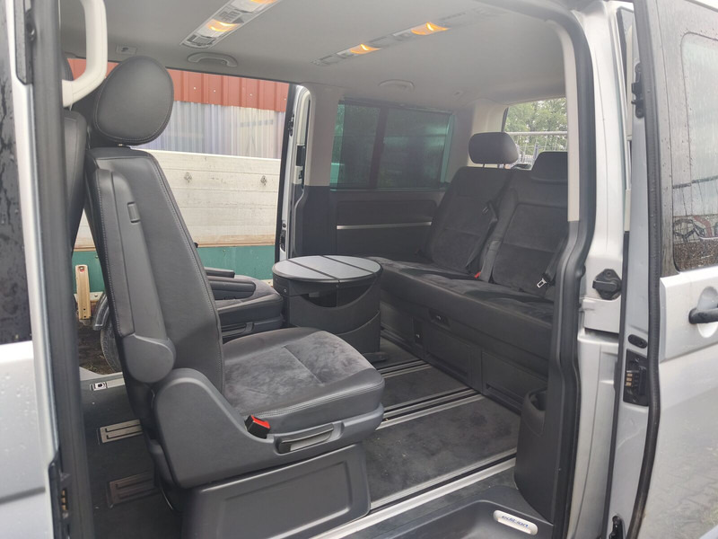 Minibus, Mikrobus Volkswagen Transporter Multivan AHK Doppelklima Tisch Leder 7-Sitzer: obrázek 18