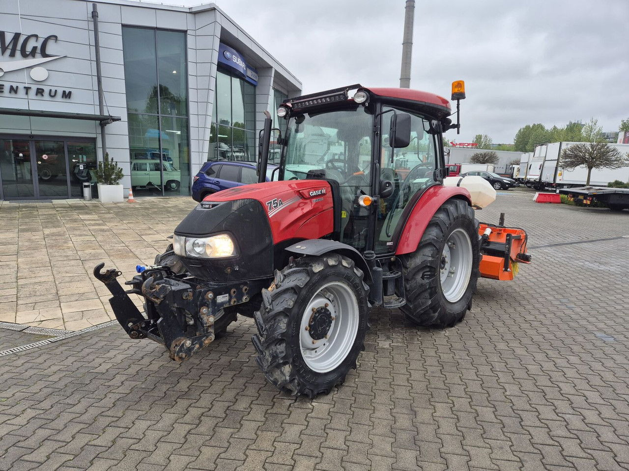 CASE IH IH Farmall 75 - Traktor: obrázek 3 CASE IH IH Farmall 75 - Traktor: obrázek 3