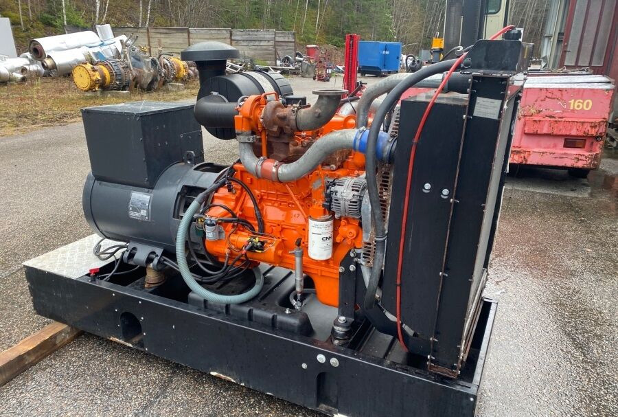 Diversen ECP34 2S4 - Iveco Engine,126kVA,New oils, filters, Mecc Alte ECP34 2S4 - Elektrický generátor: obrázek 2 Diversen ECP34 2S4 - Iveco Engine,126kVA,New oils, filters, Mecc Alte ECP34 2S4 - Elektrický generátor: obrázek 2