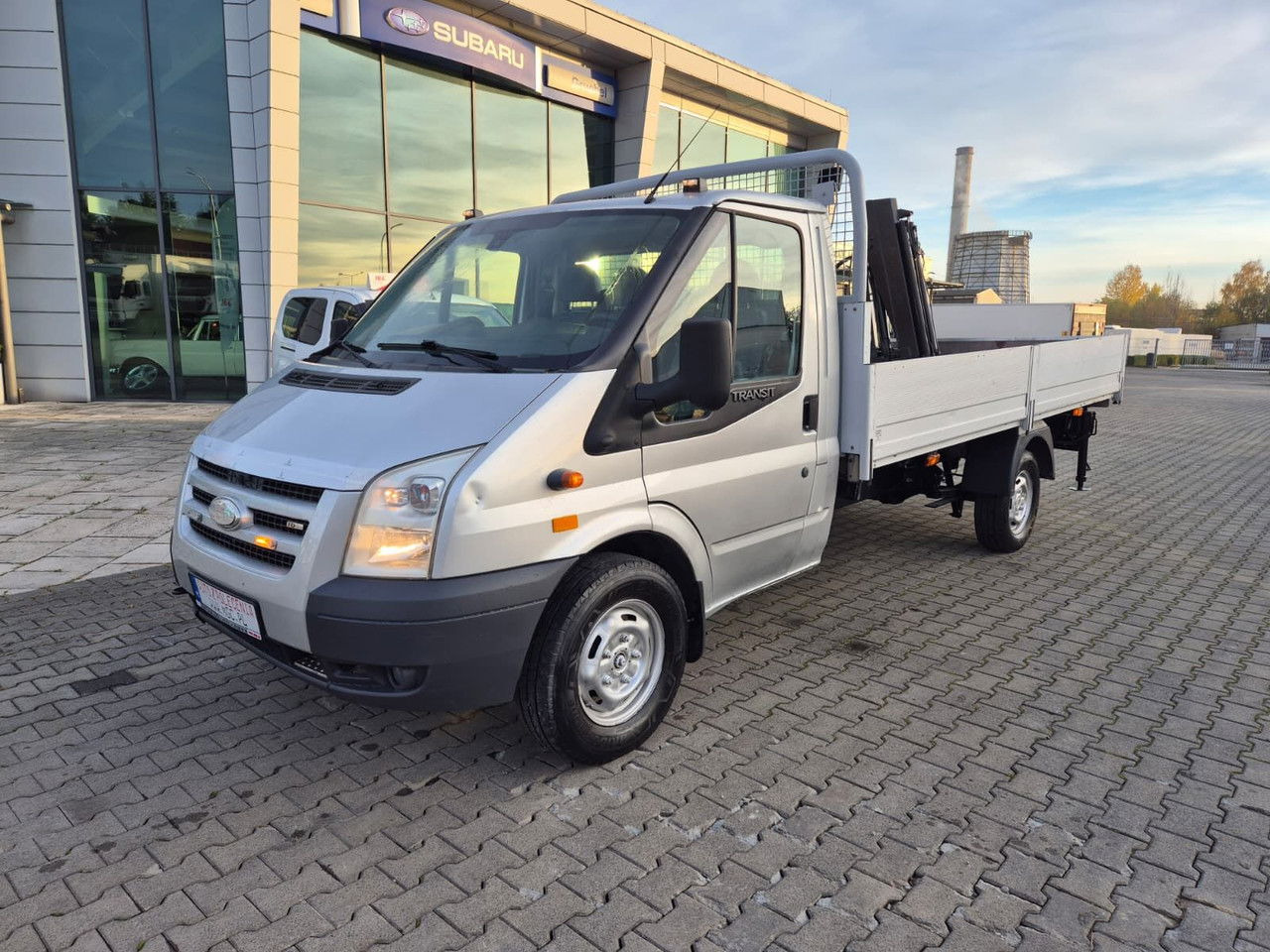 Ford Transit 350 2.4 TDCi / Very Strong Hiab / 1 Owner / Serviced - Dodávka valník: obrázek 1 Ford Transit 350 2.4 TDCi / Very Strong Hiab / 1 Owner / Serviced - Dodávka valník: obrázek 1