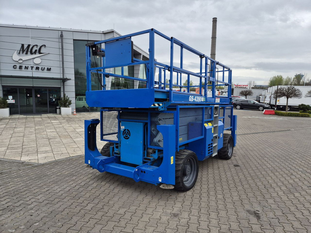 Genie GS 4390 / 15M High / 680KG Load / 1 Owner / Servic ED - Nůžková plošina: obrázek 4 Genie GS 4390 / 15M High / 680KG Load / 1 Owner / Servic ED - Nůžková plošina: obrázek 4