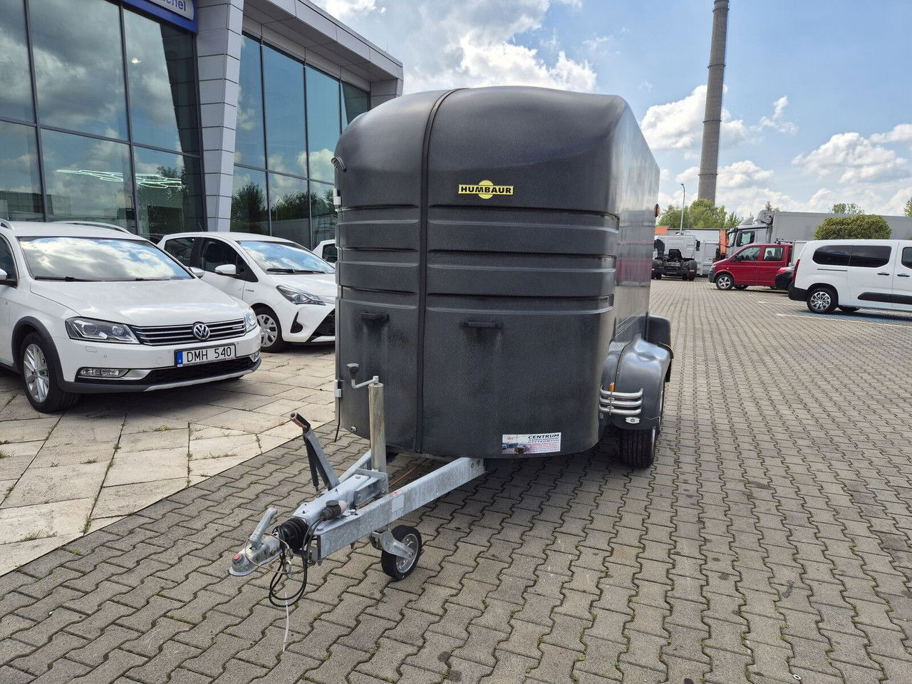 Humbaur Rexus 2000 - Přepravník na koně: obrázek 2 Humbaur Rexus 2000 - Přepravník na koně: obrázek 2