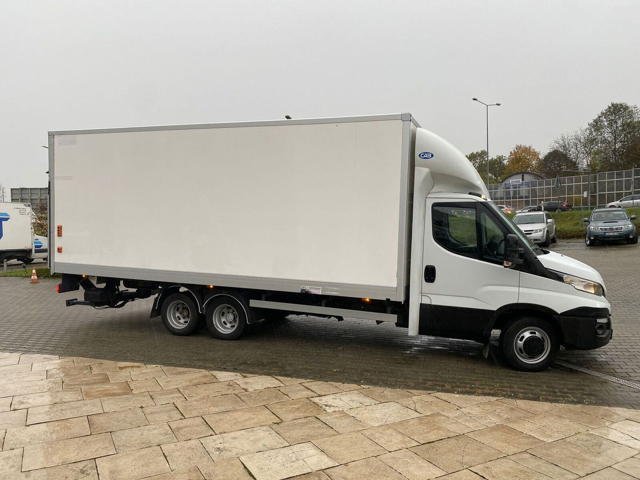 Iveco Daily 35C18 35C180 / NEW Service / Trailer / Euro 6 - Skříňový nákladní auto: obrázek 5 Iveco Daily 35C18 35C180 / NEW Service / Trailer / Euro 6 - Skříňový nákladní auto: obrázek 5