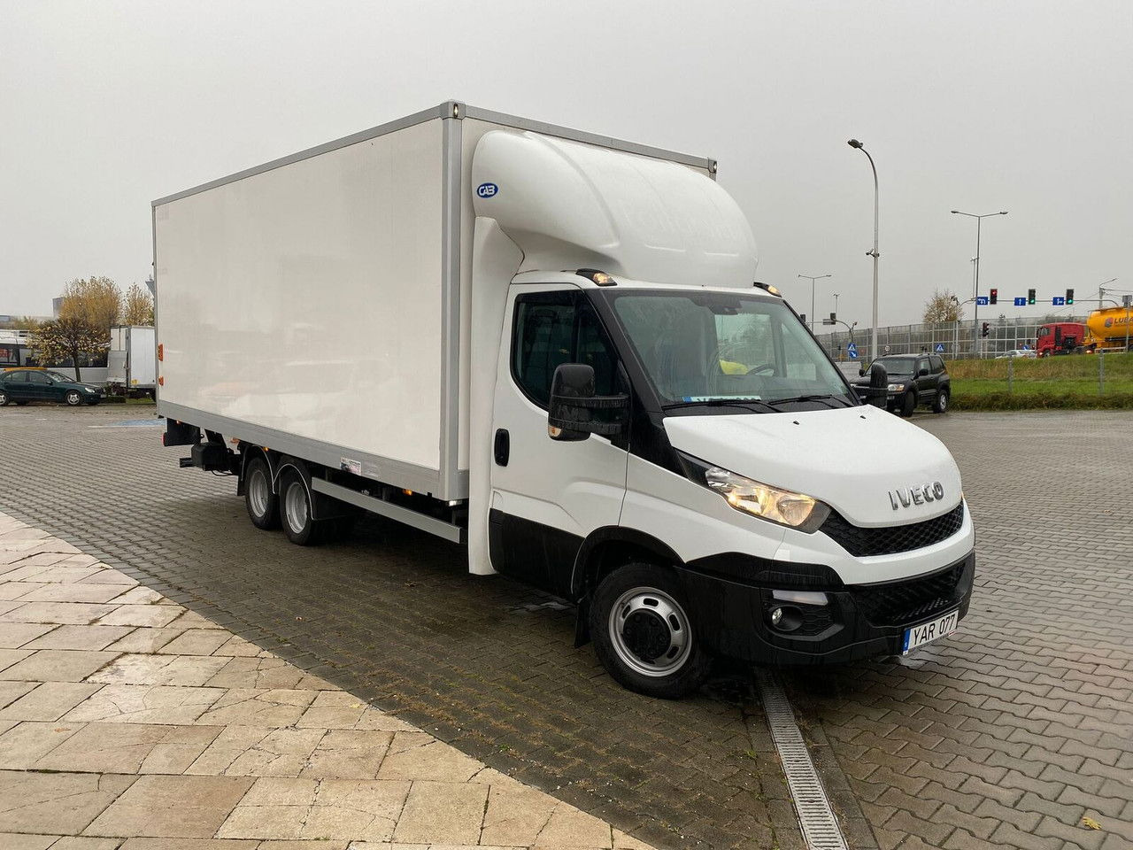 Iveco Daily 35C18 35C180 / NEW Service / Trailer / Euro 6 - Skříňový nákladní auto: obrázek 3 Iveco Daily 35C18 35C180 / NEW Service / Trailer / Euro 6 - Skříňový nákladní auto: obrázek 3