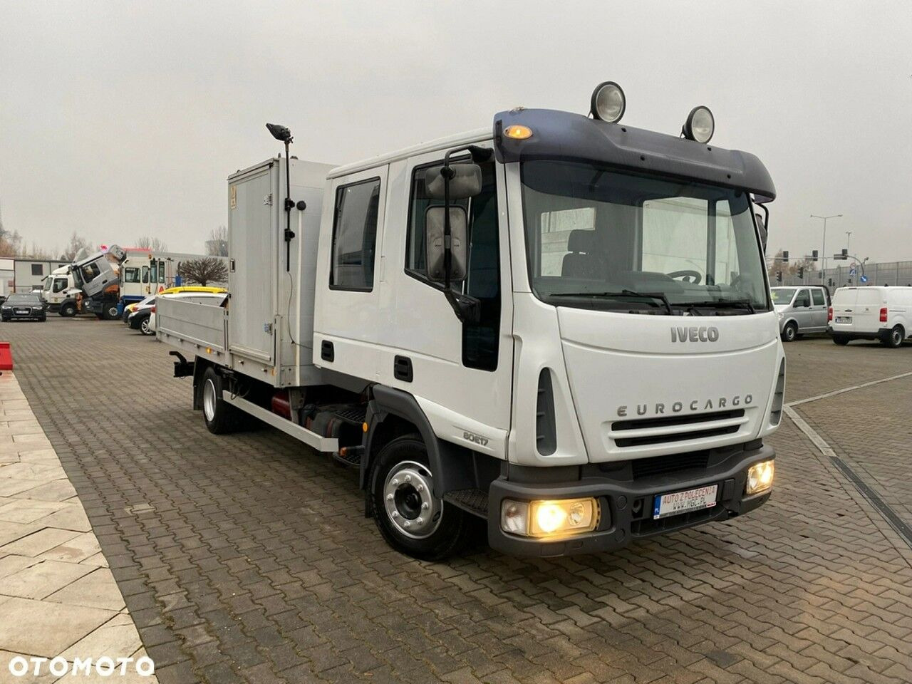 Iveco Eurocargo ML80E17 - Nákladní automobil valníkový/ Plošinový, Auto s hydraulickou rukou: obrázek 5 Iveco Eurocargo ML80E17 - Nákladní automobil valníkový/ Plošinový, Auto s hydraulickou rukou: obrázek 5
