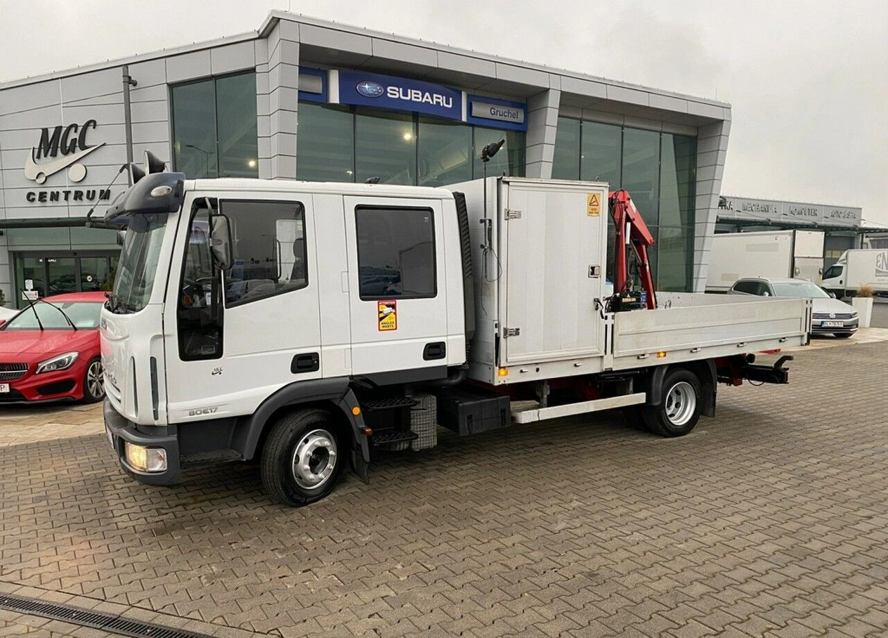 Iveco Eurocargo ML80E17 - Nákladní automobil valníkový/ Plošinový, Auto s hydraulickou rukou: obrázek 1 Iveco Eurocargo ML80E17 - Nákladní automobil valníkový/ Plošinový, Auto s hydraulickou rukou: obrázek 1