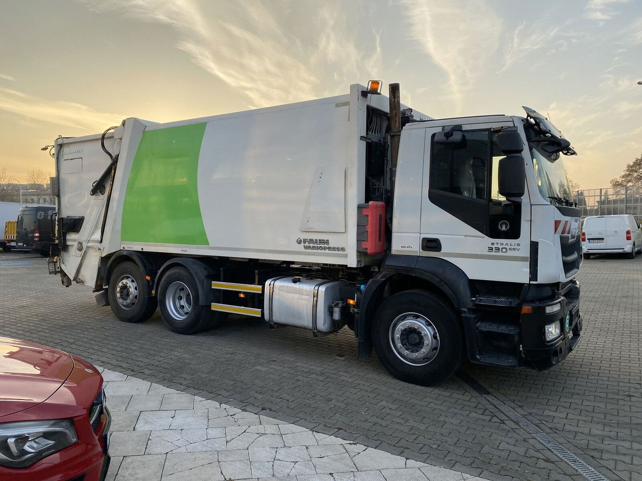 Iveco Stralis 330 EEV / Faun Vario Press 11 27M3 / Service NEW / TOP - Vůz na odvoz odpadků: obrázek 4 Iveco Stralis 330 EEV / Faun Vario Press 11 27M3 / Service NEW / TOP - Vůz na odvoz odpadků: obrázek 4