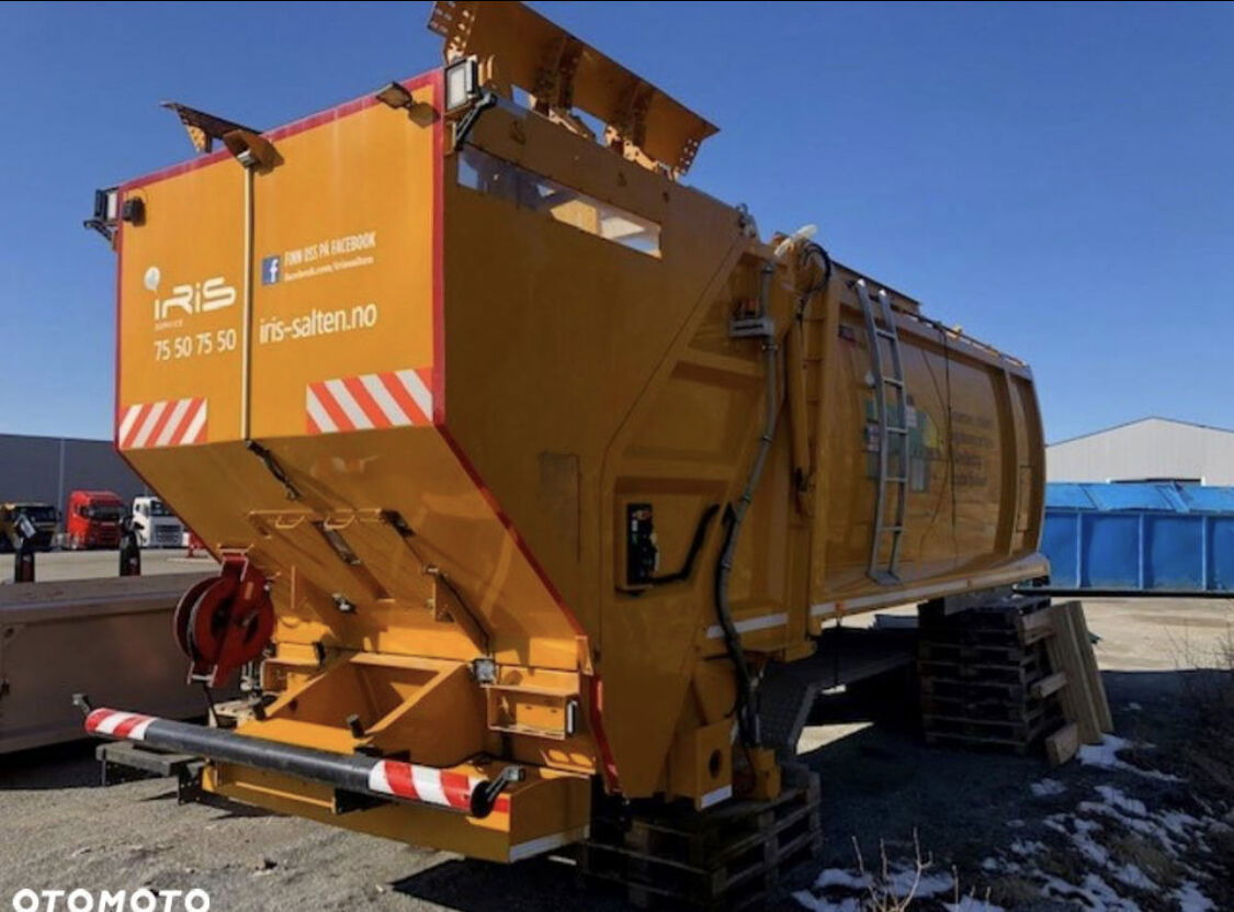 Kadussis CRV2000 Like NTM, Steco - Like NEW Kadussis CRV2000 Like NTM, Steco - Like NEW - Výměna karoserie - voz na odvoz odpadků: obrázek 2 Kadussis CRV2000 Like NTM, Steco - Like NEW Kadussis CRV2000 Like NTM, Steco - Like NEW - Výměna karoserie - voz na odvoz odpadků: obrázek 2