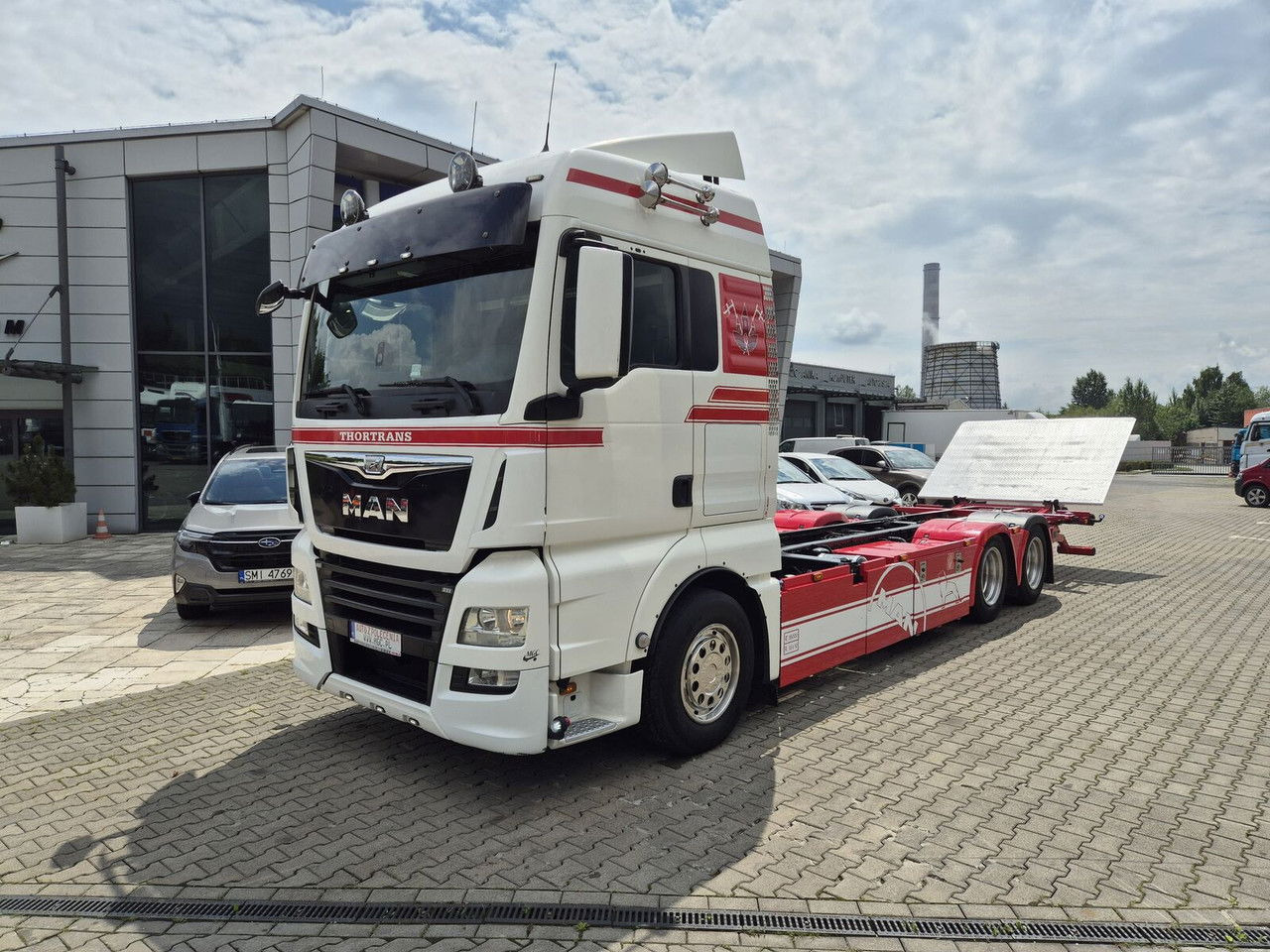 MAN TGX 28 28.420 , 6x2-2 LL + Trailer HFR KM 20 - Kontejnérový podvozek/ Výměnná nástavba: obrázek 3 MAN TGX 28 28.420 , 6x2-2 LL + Trailer HFR KM 20 - Kontejnérový podvozek/ Výměnná nástavba: obrázek 3