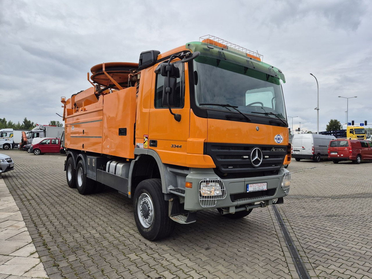 Mercedes-Benz Actros 3344 /6X6 / Wiedemann / Works Great / NO Rust / capt8m3+ - Čistič odpadových jam: obrázek 4 Mercedes-Benz Actros 3344 /6X6 / Wiedemann / Works Great / NO Rust / capt8m3+ - Čistič odpadových jam: obrázek 4