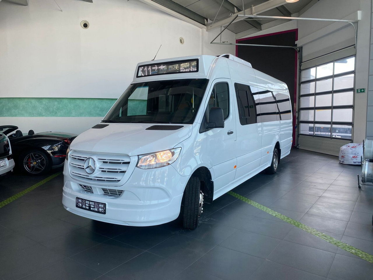 Mercedes-Benz Sprinter 517 - Minibus, Mikrobus: obrázek 2 Mercedes-Benz Sprinter 517 - Minibus, Mikrobus: obrázek 2