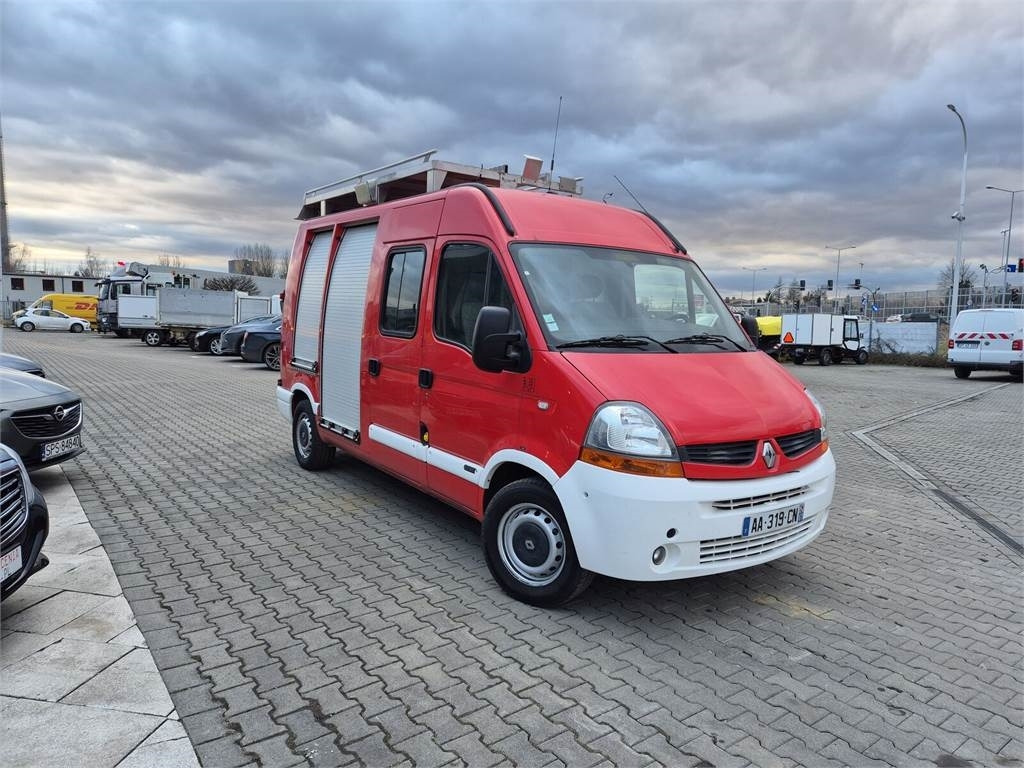 Renault Master 2.5 DCi / ONLY 25TKM!!! / LIKE NEW / WE HAV - Hasičský vůz: obrázek 5 Renault Master 2.5 DCi / ONLY 25TKM!!! / LIKE NEW / WE HAV - Hasičský vůz: obrázek 5