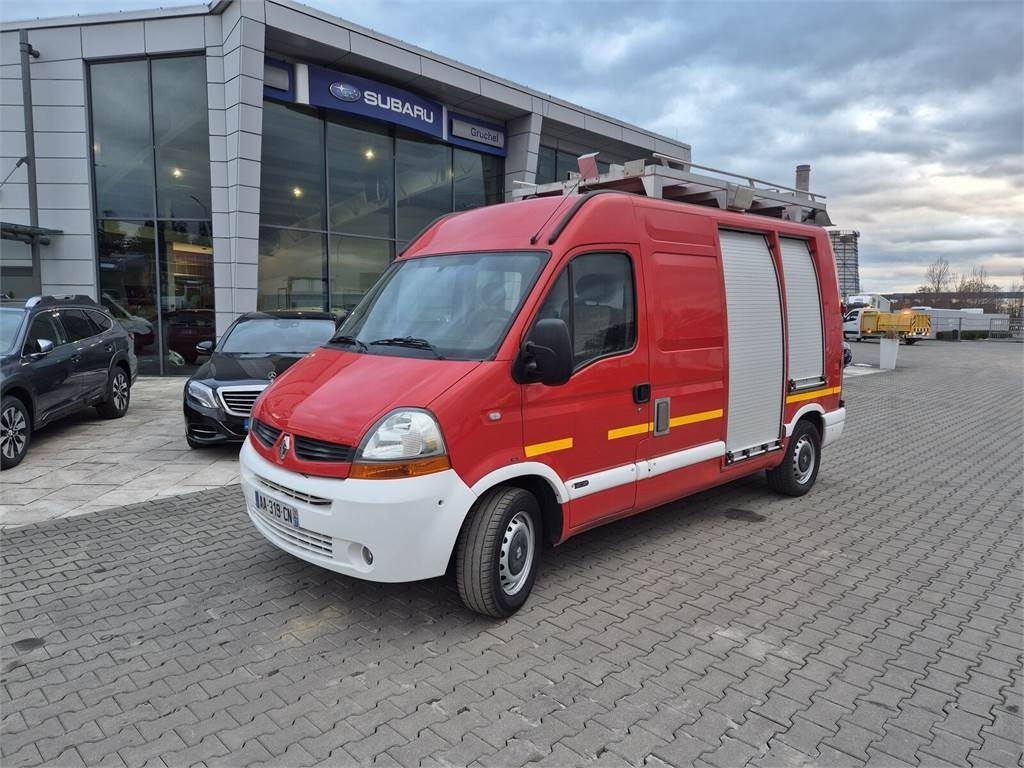 Renault Master 2.5 DCi / ONLY 25TKM!!! / LIKE NEW / WE HAV - Hasičský vůz: obrázek 2 Renault Master 2.5 DCi / ONLY 25TKM!!! / LIKE NEW / WE HAV - Hasičský vůz: obrázek 2