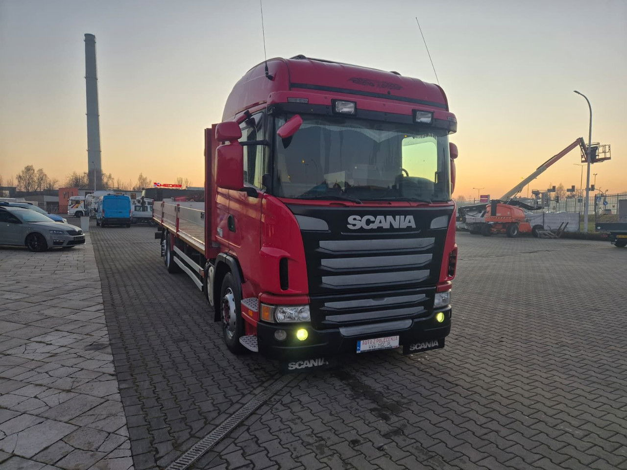 Scania G420 Serviced / 1 Owner / Sleep Cabin - Nákladní automobil valníkový/ Plošinový: obrázek 4 Scania G420 Serviced / 1 Owner / Sleep Cabin - Nákladní automobil valníkový/ Plošinový: obrázek 4