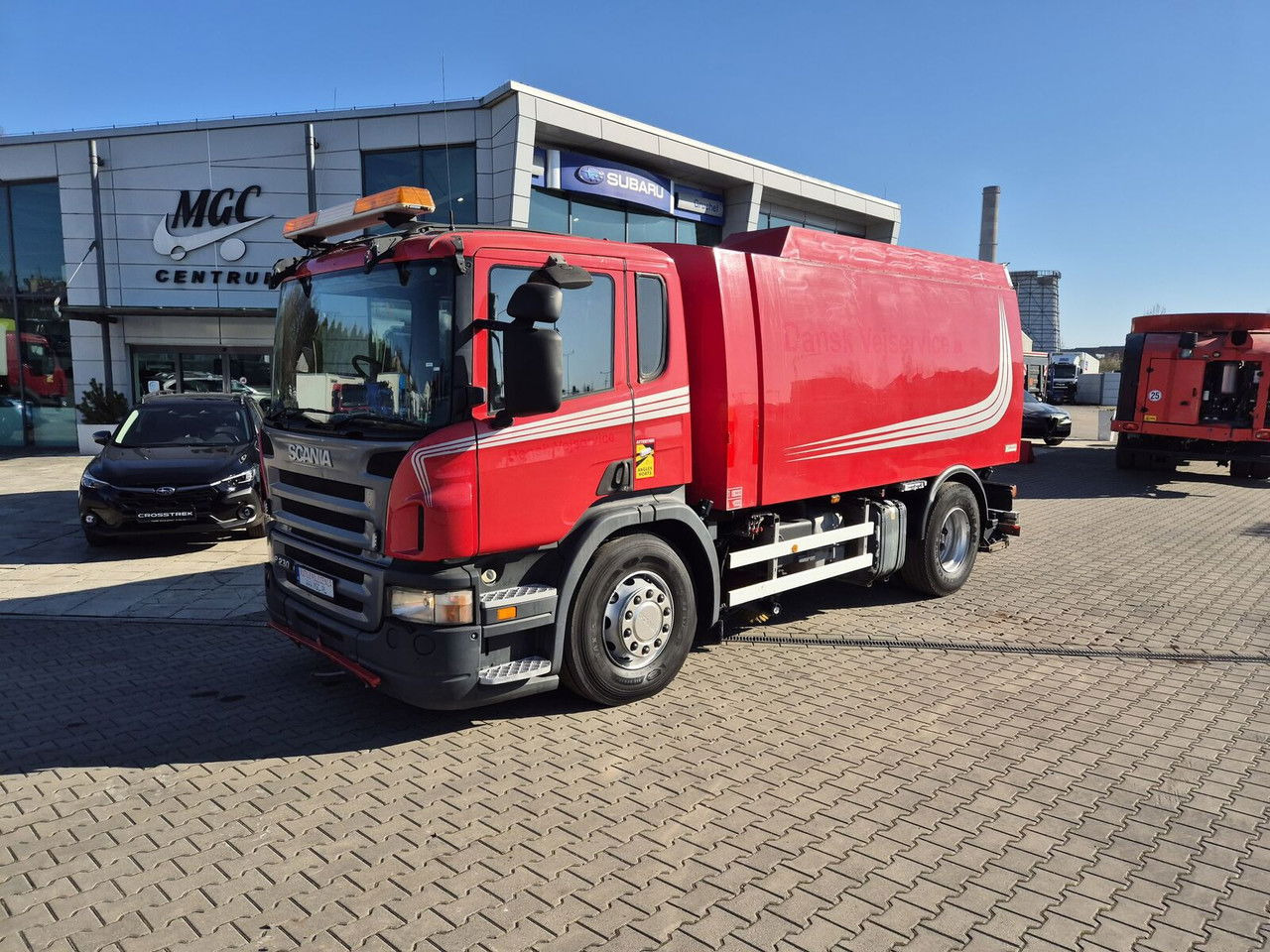Zametací vůz Scania P230 4X2 / Sweeper / Johnston VX800 / Sprayer / LOW Mileage /: obrázek 14