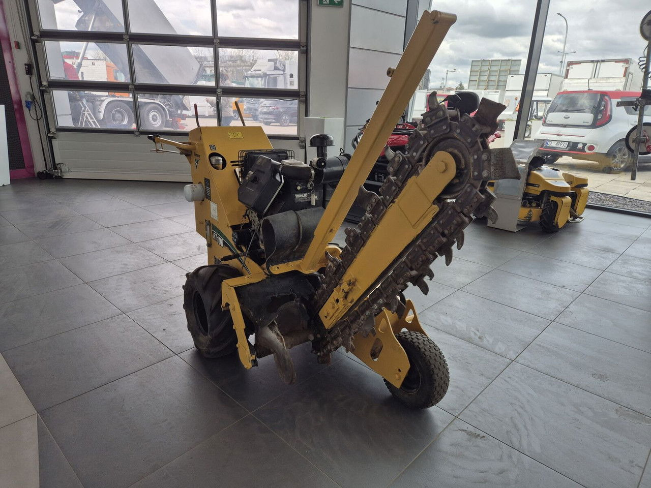 Vermeer RT 100 / Trench SAW / Mini Chain Excavator / IDE AL FOR Cables Vermeer RT 100 / Trench SAW / Mini Chain Excavator / IDE AL FOR Cables - Rýhovač: obrázek 4 Vermeer RT 100 / Trench SAW / Mini Chain Excavator / IDE AL FOR Cables Vermeer RT 100 / Trench SAW / Mini Chain Excavator / IDE AL FOR Cables - Rýhovač: obrázek 4