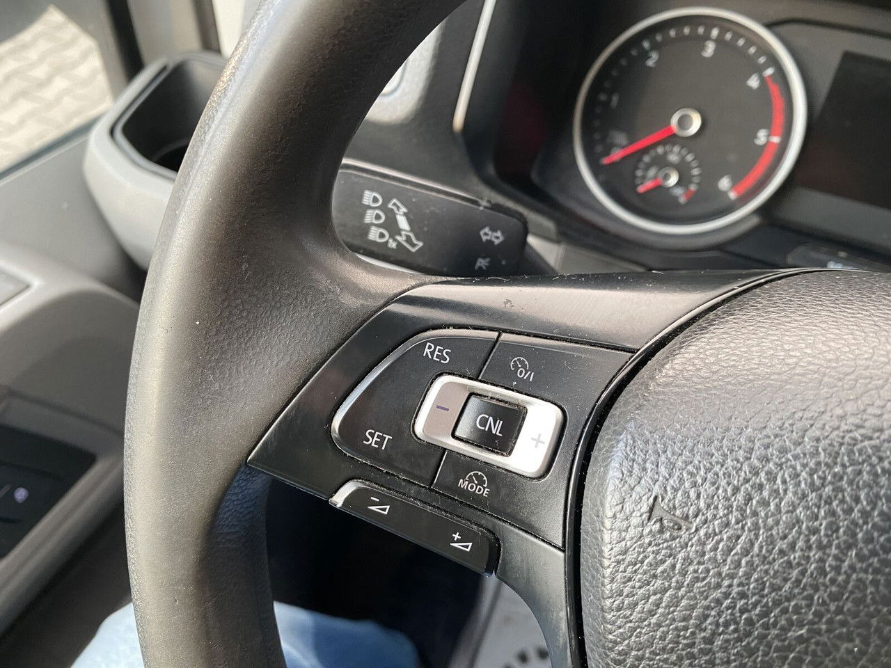 Volkswagen Crafter 2.0 TDI 177HP / High Container / Lift 750KG / Super Cond Volkswagen Crafter 2.0 TDI 177HP / High Container / Lift 750KG / Super Cond leasing Volkswagen Crafter 2.0 TDI 177HP / High Container / Lift 750KG / Super Cond Volkswagen Crafter 2.0 TDI 177HP / High Container / Lift 750KG / Super Cond: obrázek 20
