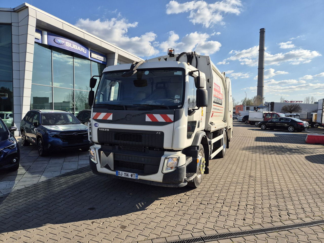 Volvo FE 280 13M3 / Geesinknorba / Euro 6 / 3 Seats - Vůz na odvoz odpadků: obrázek 4 Volvo FE 280 13M3 / Geesinknorba / Euro 6 / 3 Seats - Vůz na odvoz odpadků: obrázek 4