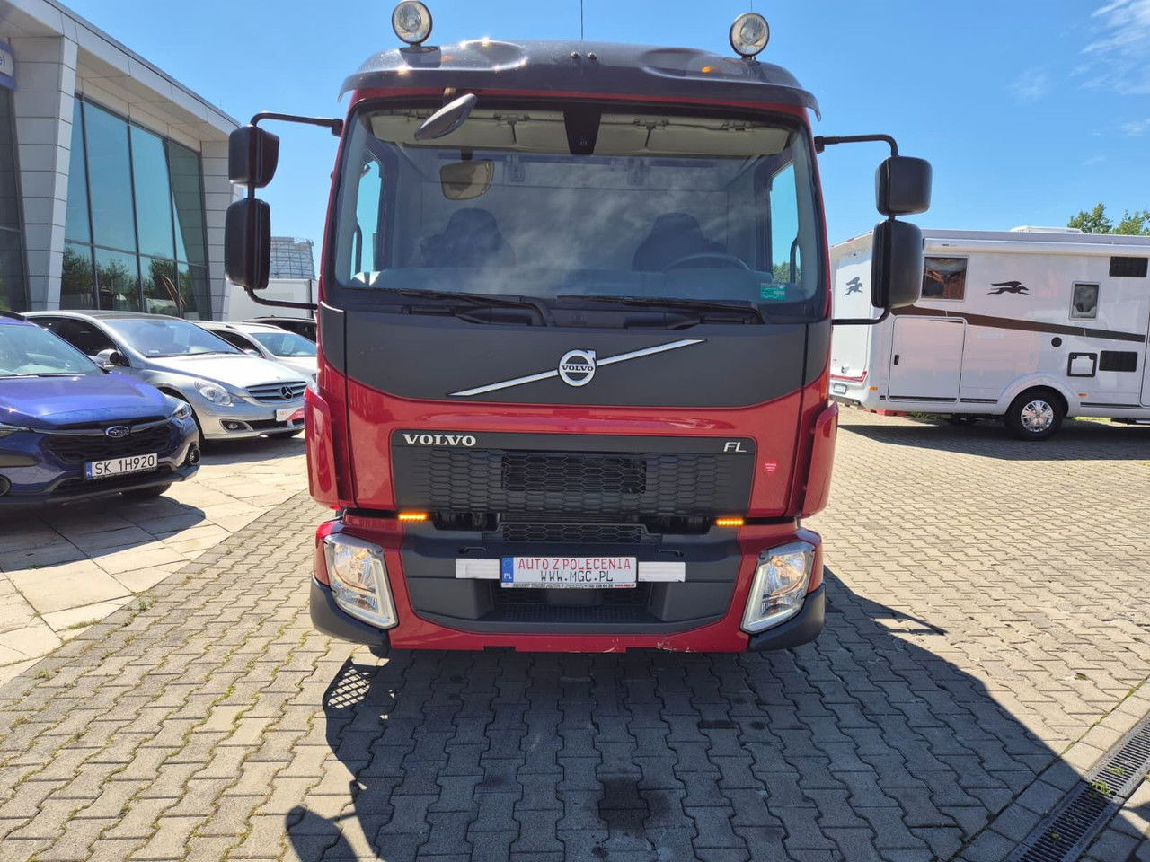 Volvo FL 210 1 Owner / LOW KM / Fassi - Nákladní automobil valníkový/ Plošinový, Auto s hydraulickou rukou: obrázek 3 Volvo FL 210 1 Owner / LOW KM / Fassi - Nákladní automobil valníkový/ Plošinový, Auto s hydraulickou rukou: obrázek 3