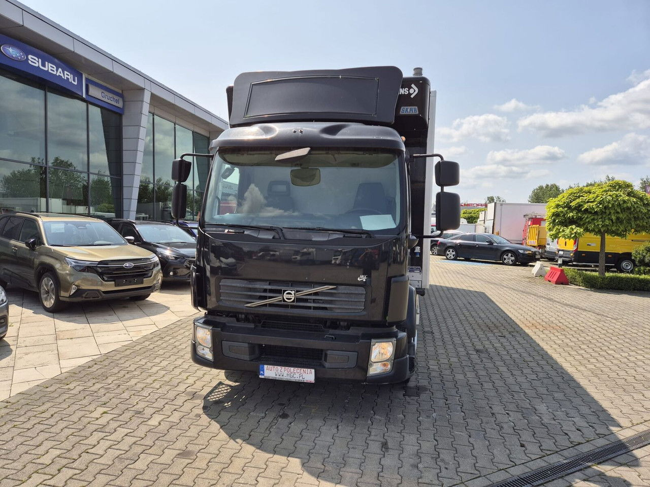 Volvo FL 240 1 Owner / Izotherm / Zepro 1500KG / Euro IV - Skříňový nákladní auto: obrázek 3 Volvo FL 240 1 Owner / Izotherm / Zepro 1500KG / Euro IV - Skříňový nákladní auto: obrázek 3