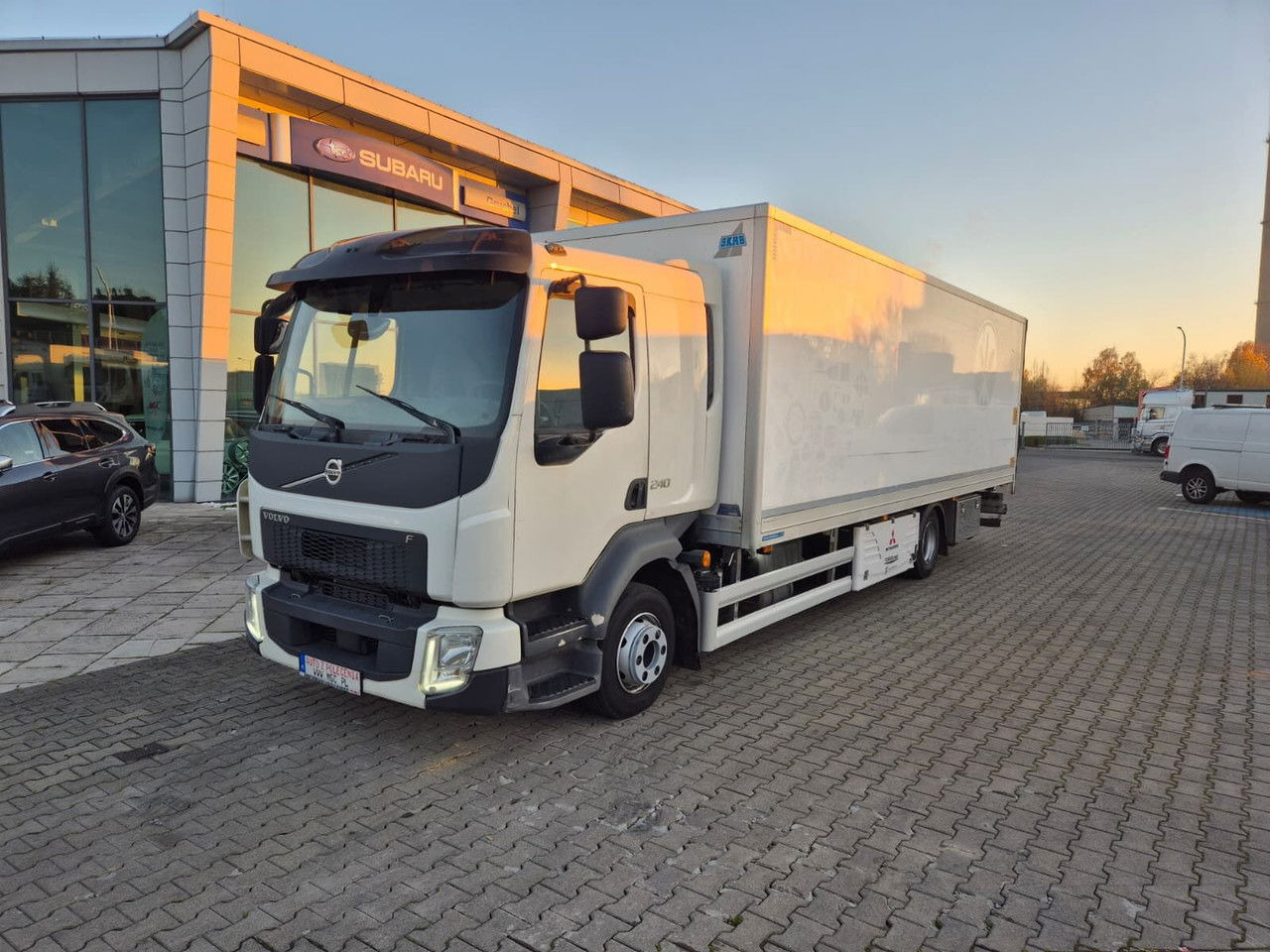 Volvo FL 240 - Chladírenský nákladní automobil: obrázek 1 Volvo FL 240 - Chladírenský nákladní automobil: obrázek 1