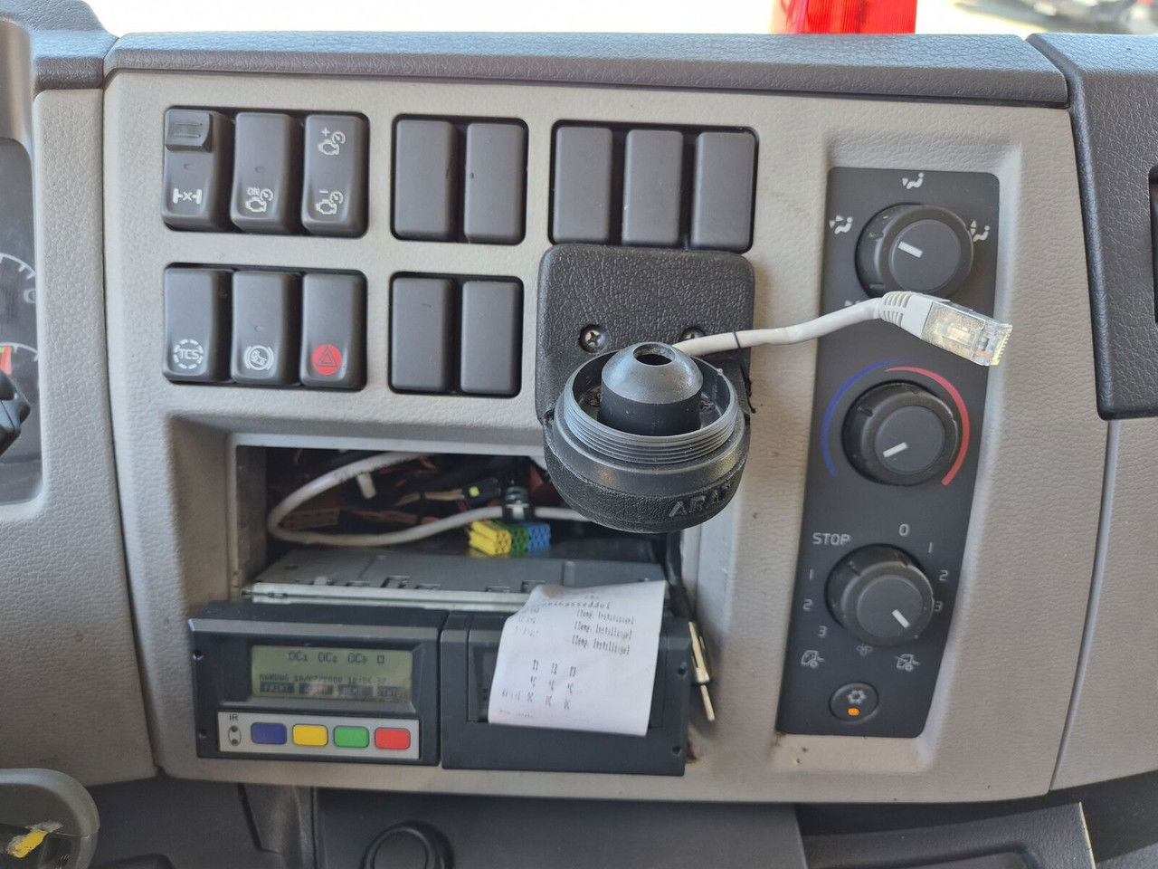 Chladírenský nákladní automobil Volvo FL 290 Frigoblock / 1 Owner / LOW KM: obrázek 30