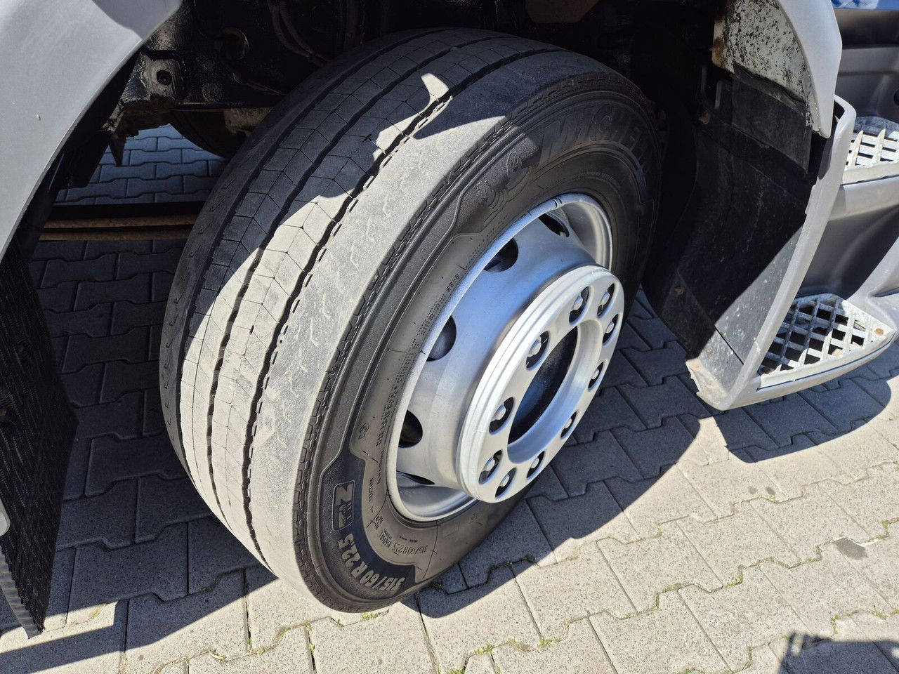 Chladírenský nákladní automobil Volvo FL 290 Frigoblock / 1 Owner / LOW KM: obrázek 17