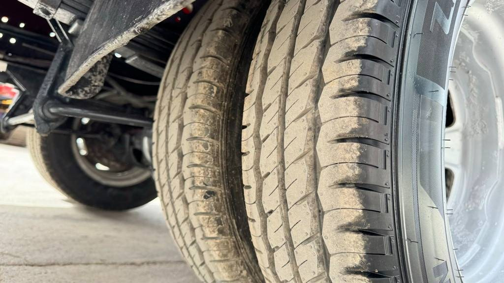 Dodávka sklápěč, Dodávka s dvojitou kabinou Iveco Daily 35C13 tipper - ac: obrázek 11