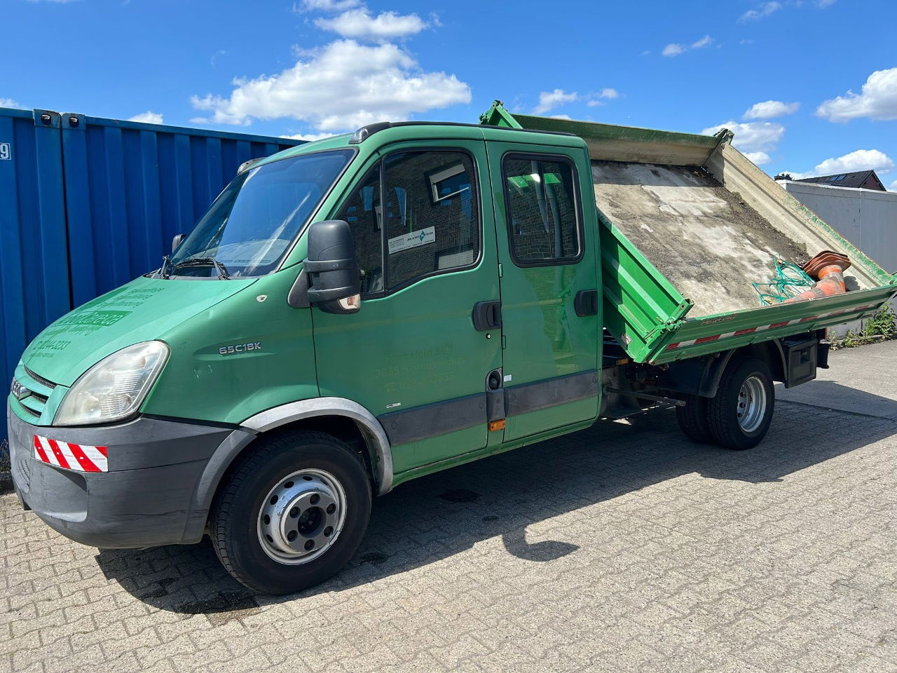 Iveco Daily 65C18K tipper - 6 seats - Dodávka sklápěč: obrázek 4 Iveco Daily 65C18K tipper - 6 seats - Dodávka sklápěč: obrázek 4