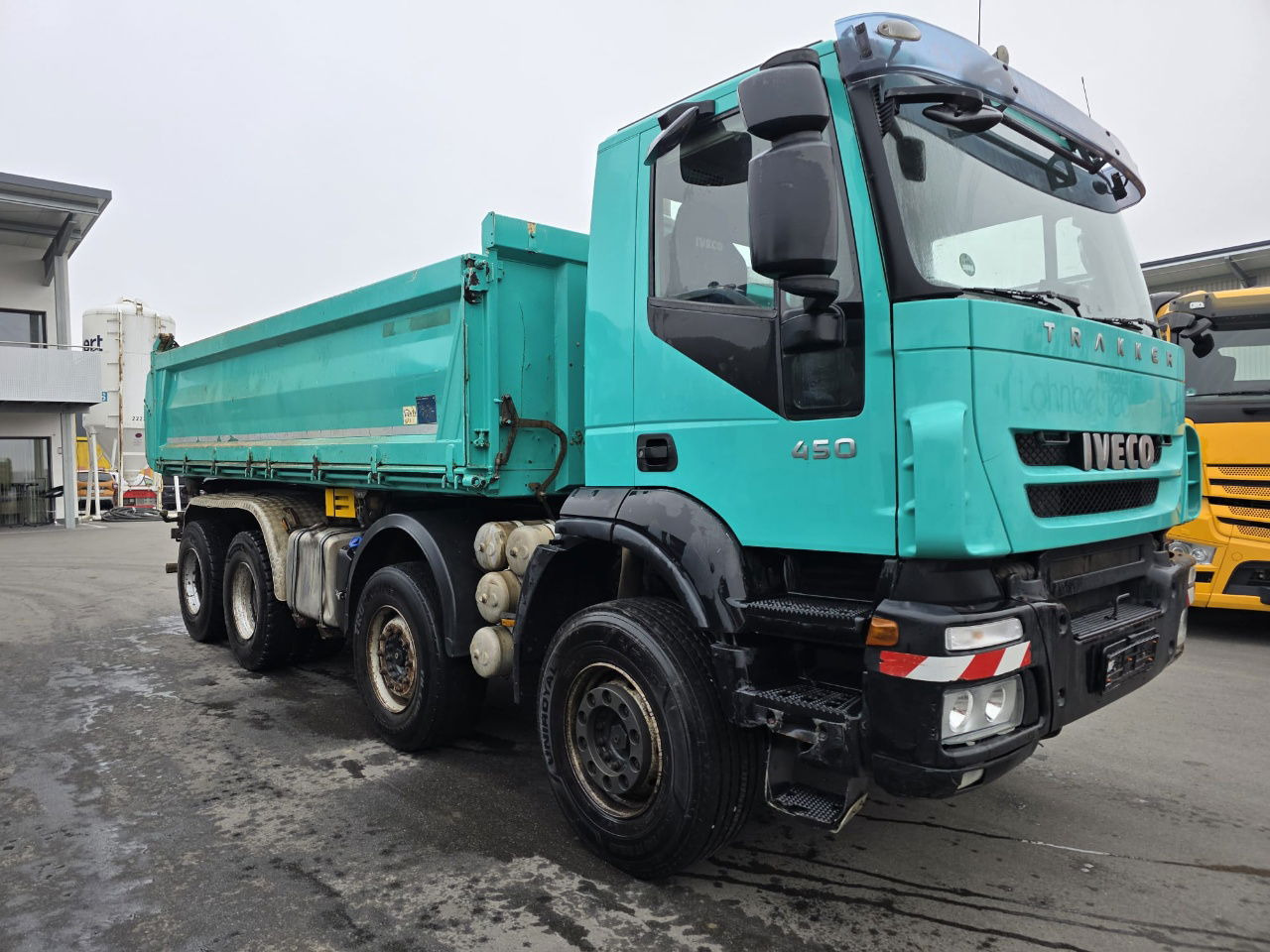 Iveco Trakker AD340T45 8x4 bordmatic tipper - retarder - Sklápěč: obrázek 4 Iveco Trakker AD340T45 8x4 bordmatic tipper - retarder - Sklápěč: obrázek 4