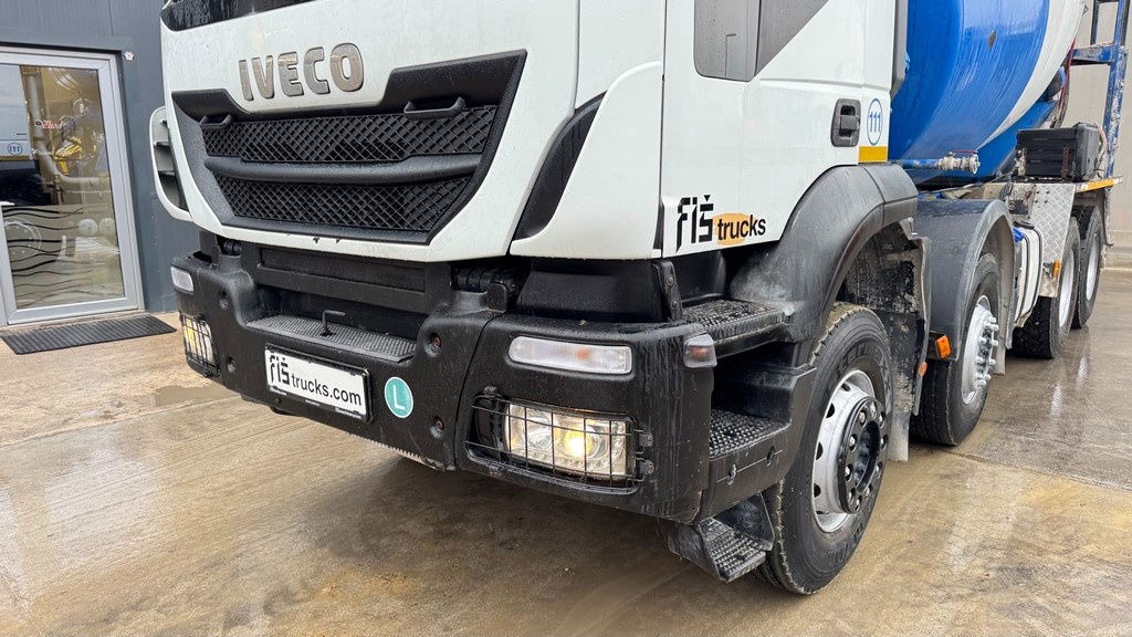Iveco Trakker AD340TB45 8x4 mixer 9m3 - Autodomíchávač: obrázek 2 Iveco Trakker AD340TB45 8x4 mixer 9m3 - Autodomíchávač: obrázek 2