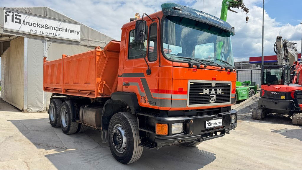MAN 26.372 6x4 meiller tipper - Sklápěč: obrázek 3 MAN 26.372 6x4 meiller tipper - Sklápěč: obrázek 3
