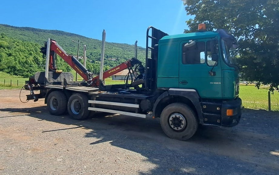 MAN 33.464 6x4 forest truck - Complete Spring - Epsilon E128 + scissors - Lesovůz: obrázek 2 MAN 33.464 6x4 forest truck - Complete Spring - Epsilon E128 + scissors - Lesovůz: obrázek 2