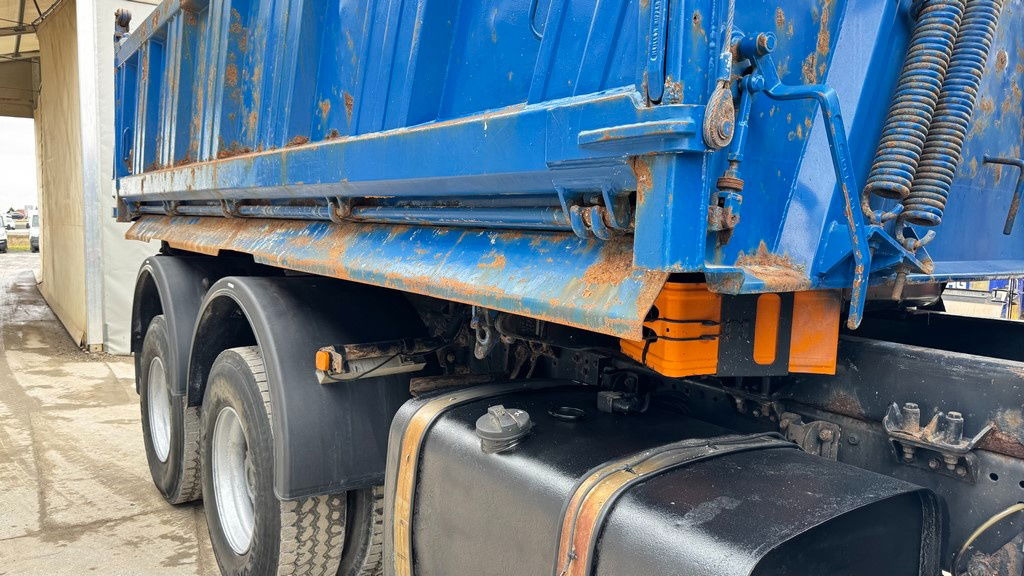 MAN TGA 26.480 6x6 meiller tipper - euro 3 - Sklápěč: obrázek 4 MAN TGA 26.480 6x6 meiller tipper - euro 3 - Sklápěč: obrázek 4