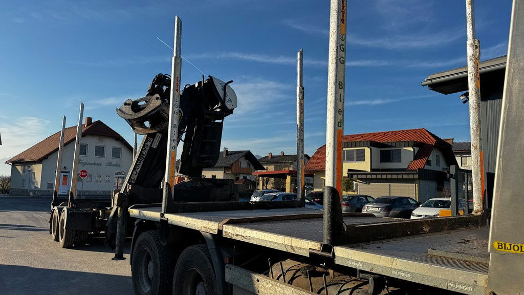 MAN TGA 33.480 6x6 forest truck - Epsilon M12Z + scissors + Trailer Gsodam - Lesovůz, Auto s hydraulickou rukou: obrázek 4 MAN TGA 33.480 6x6 forest truck - Epsilon M12Z + scissors + Trailer Gsodam - Lesovůz, Auto s hydraulickou rukou: obrázek 4