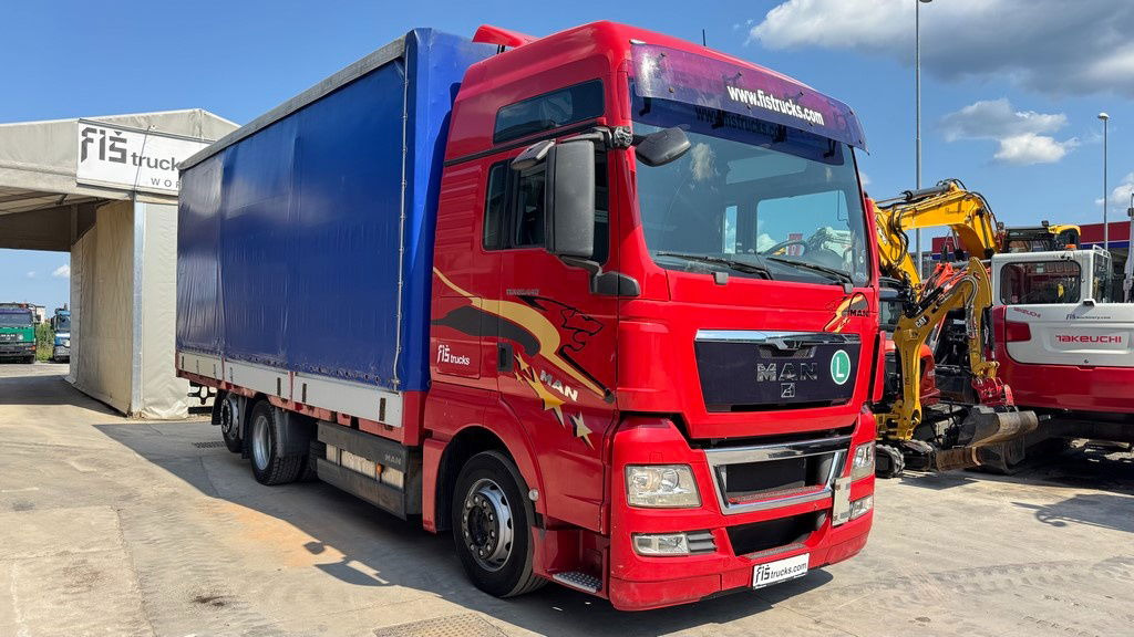 MAN TGX 26.440 6x2 box truck - retarder - lifting+steering axle - Skříňový nákladní auto: obrázek 3 MAN TGX 26.440 6x2 box truck - retarder - lifting+steering axle - Skříňový nákladní auto: obrázek 3