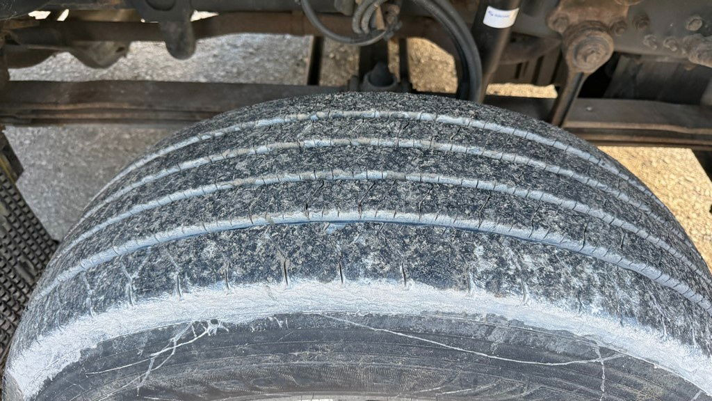 Mercedes-Benz Actros 2546 6x2 abroll - retarder - front spring - Kontejnérový podvozek/ Výměnná nástavba: obrázek 5 Mercedes-Benz Actros 2546 6x2 abroll - retarder - front spring - Kontejnérový podvozek/ Výměnná nástavba: obrázek 5