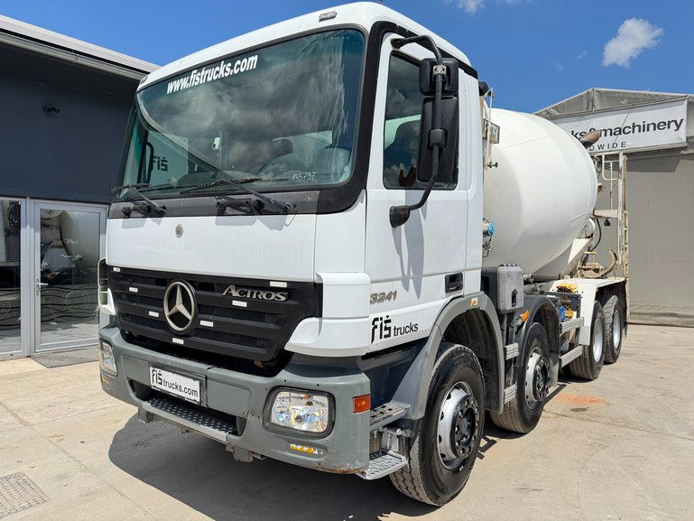 Mercedes-Benz Actros 3241 8x4 mixer 9m3 - Autodomíchávač: obrázek 1 Mercedes-Benz Actros 3241 8x4 mixer 9m3 - Autodomíchávač: obrázek 1