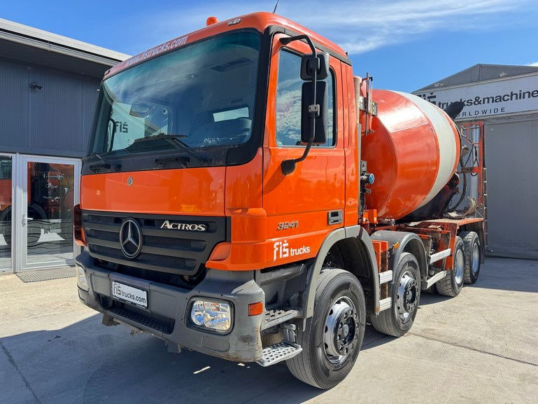 Mercedes-Benz Actros 3241 8x4 mixer 9m3 - Autodomíchávač: obrázek 1 Mercedes-Benz Actros 3241 8x4 mixer 9m3 - Autodomíchávač: obrázek 1