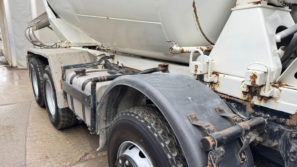 Mercedes-Benz Actros 3536 8x4 stetter schwing mixer 9m3 - Autodomíchávač: obrázek 5 Mercedes-Benz Actros 3536 8x4 stetter schwing mixer 9m3 - Autodomíchávač: obrázek 5