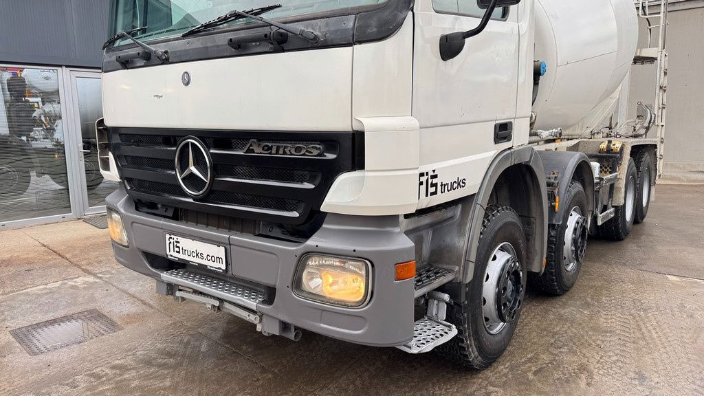 Mercedes-Benz Actros 3536 8x4 stetter schwing mixer 9m3 - Autodomíchávač: obrázek 2 Mercedes-Benz Actros 3536 8x4 stetter schwing mixer 9m3 - Autodomíchávač: obrázek 2