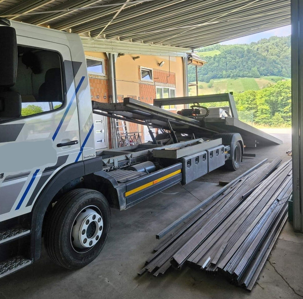 Mercedes-Benz Atego 1224 L 4x2 car transporter - 7.55M - Přepravník automobilů: obrázek 3 Mercedes-Benz Atego 1224 L 4x2 car transporter - 7.55M - Přepravník automobilů: obrázek 3